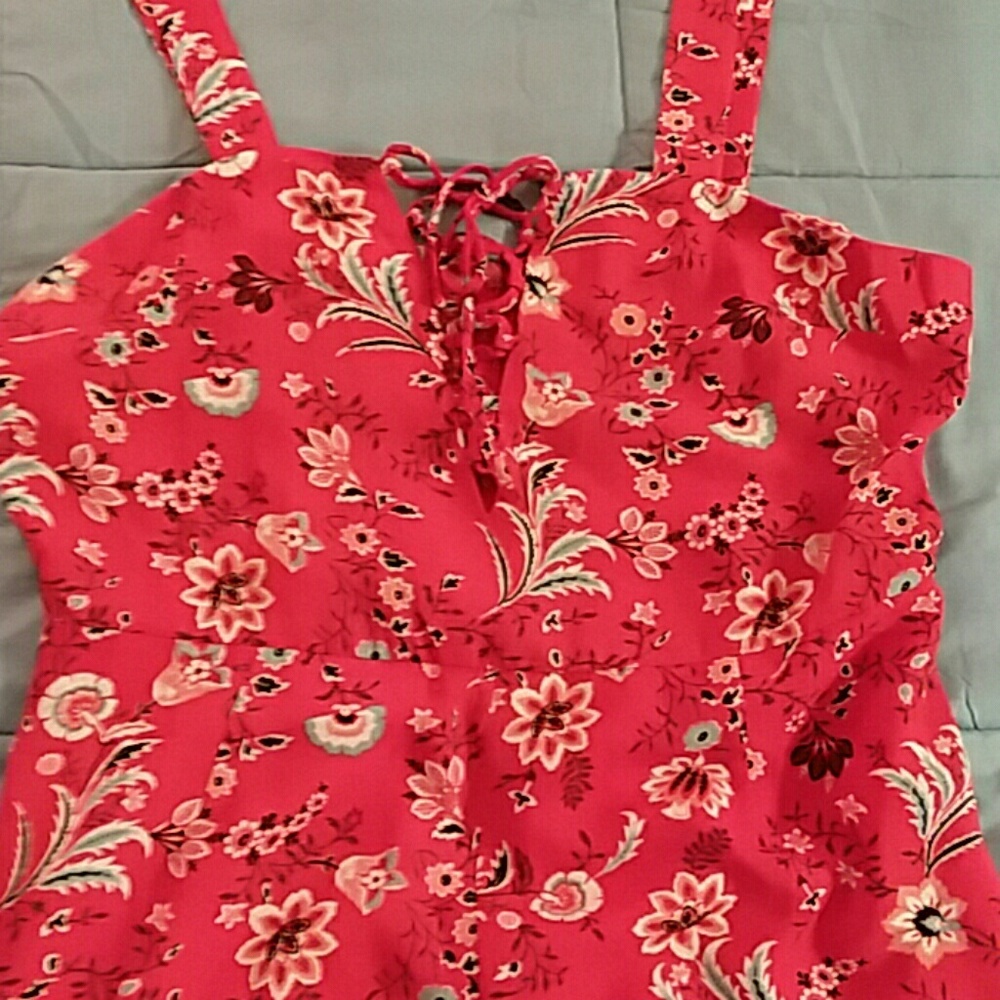 Romper - Picture 2 of 5